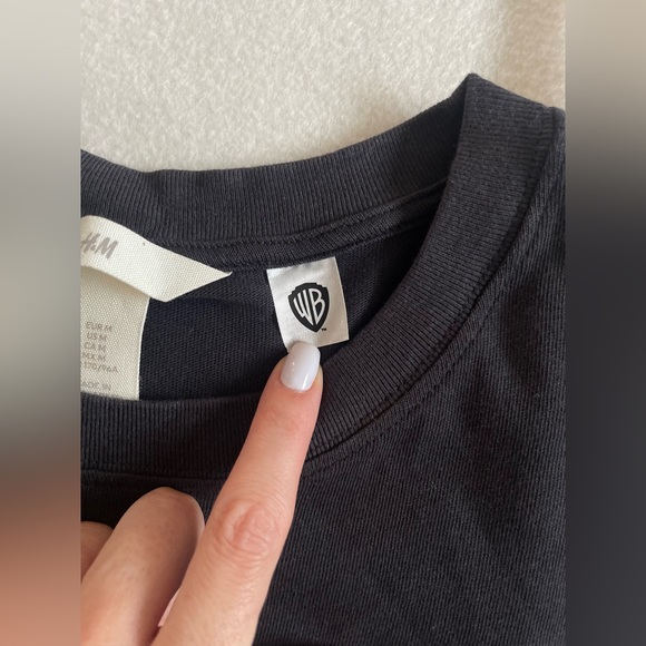 H&M Friends Vintage T Shirt Size M - Picture 3 of 8